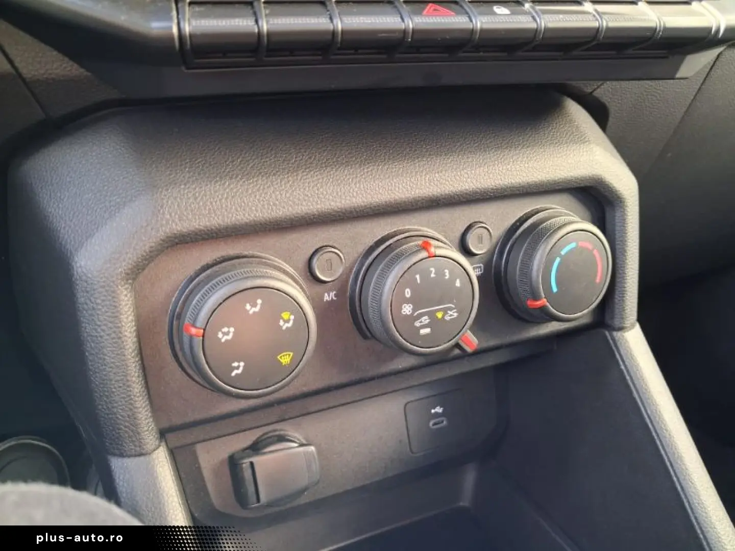 DACIA DUSTER 1.0 ECO-G 100CP Essential