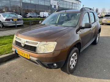 Dacia Duster Benzina 1.6 2011 Manuala