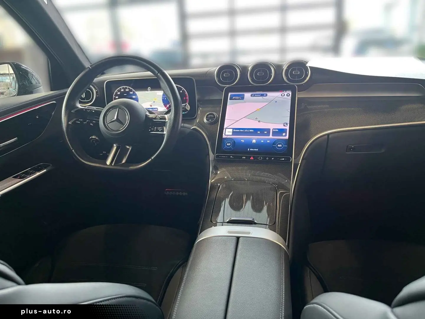 MERCEDES-BENZ GLC 220 d 4M AMG MBUX Night Distr LED &hellip;