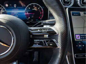 MERCEDES-BENZ GLC 220 d 4M AMG Sport Premium AHK Dis&hellip;