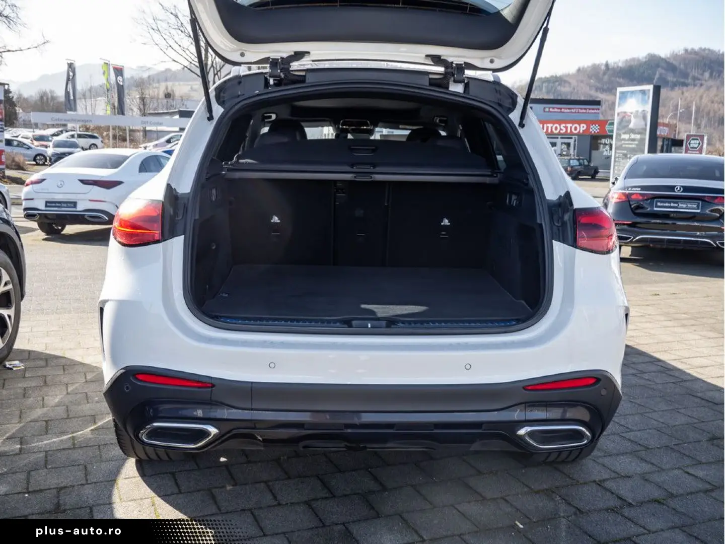 MERCEDES-BENZ GLC 220 d 4M AMG Sport Premium AHK Dis&hellip;