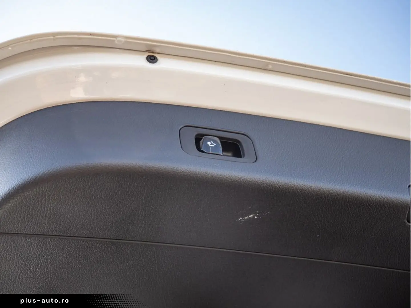 MERCEDES-BENZ GLC 220 d 4M AMG Sport Premium AHK Dis&hellip;