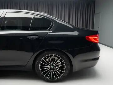 BMW Seria 5 520d