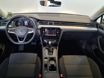VOLKSWAGEN PASSAT Advance 1.5 TSI ACT DSG 150 CP