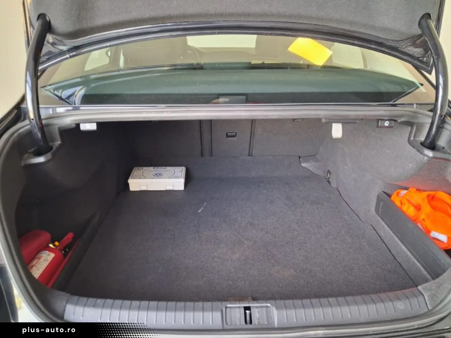 VOLKSWAGEN PASSAT Advance 1.5 TSI ACT DSG 150 CP