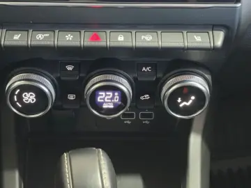 RENAULT ARKANA 1.3 TCe MHEV 140CP Intens EDC