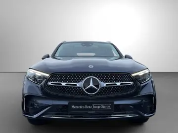 MERCEDES-BENZ GLC 300 d 4M AMG Pano Digital Light Burmester