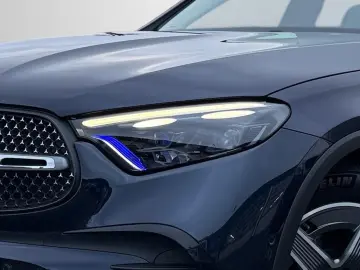 MERCEDES-BENZ GLC 300 d 4M AMG Pano Digital Light Burmester