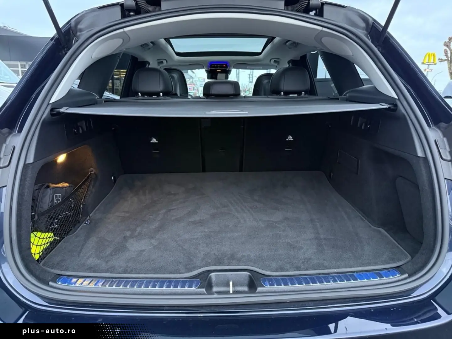 MERCEDES-BENZ GLC 300 d 4M AMG Pano Digital Light Burmester