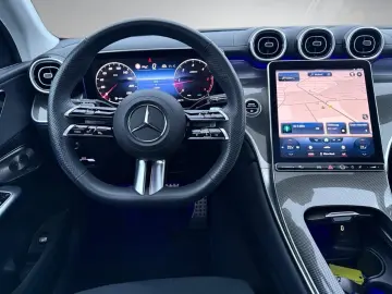 MERCEDES-BENZ GLC 300 d 4M AMG Pano Digital Light Burmester