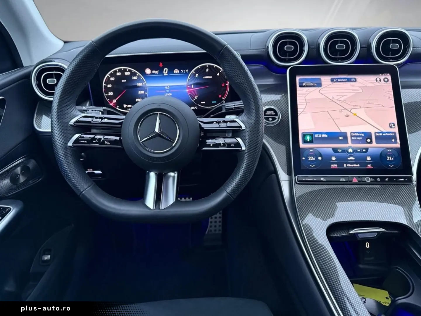 MERCEDES-BENZ GLC 300 d 4M AMG Pano Digital Light Burmester