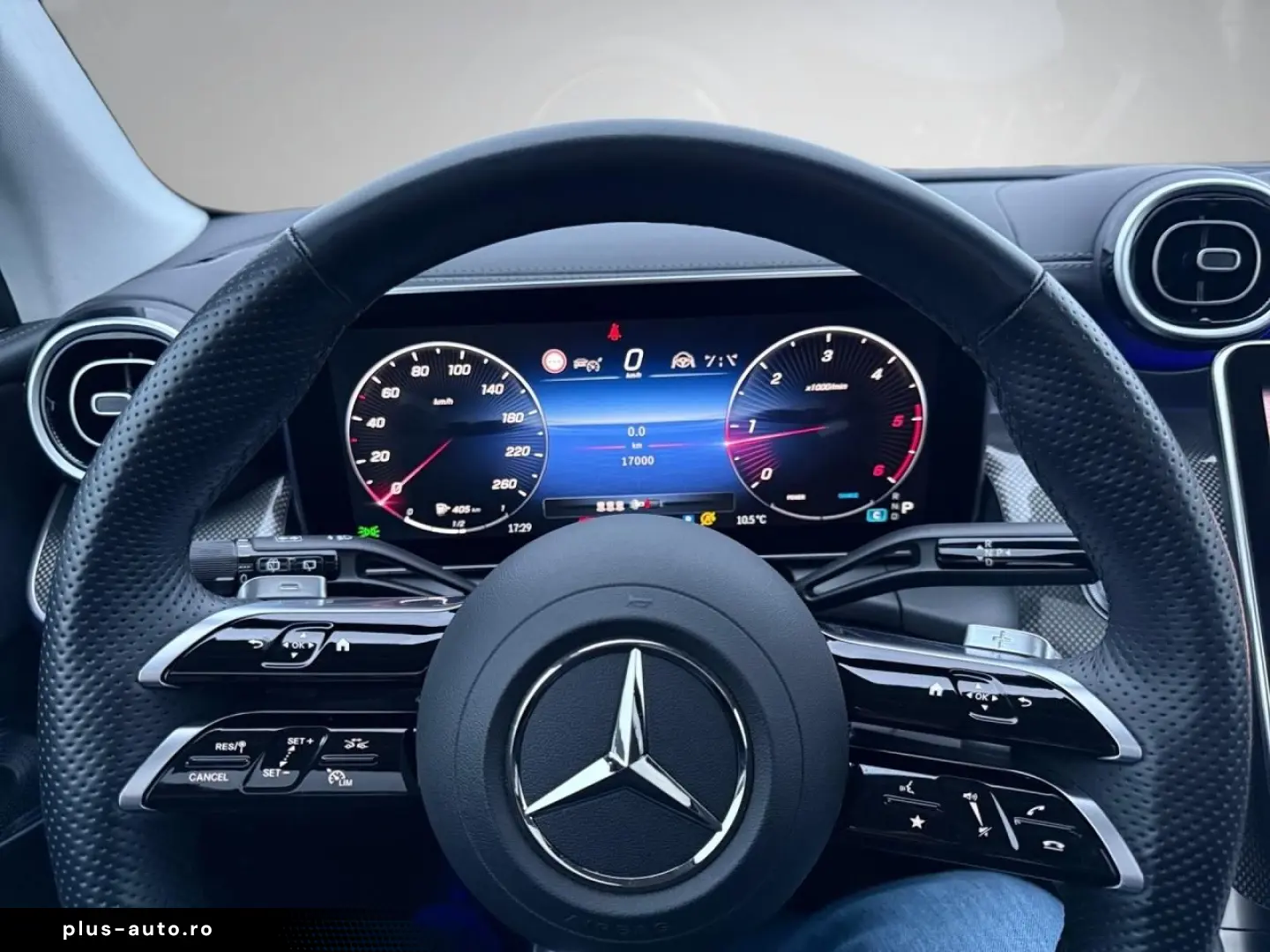 MERCEDES-BENZ GLC 300 d 4M AMG Pano Digital Light Burmester