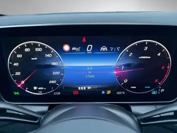 MERCEDES-BENZ GLC 300 d 4M AMG Pano Digital Light Burmester