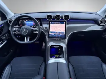 MERCEDES-BENZ GLC 300 d 4M AMG Pano Digital Light Burmester