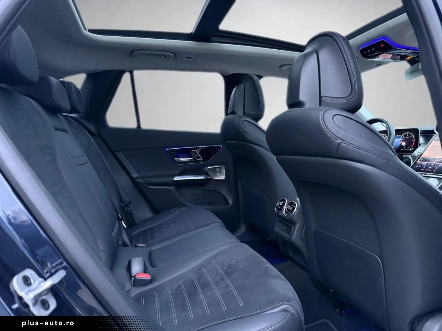 MERCEDES-BENZ GLC 300 d 4M AMG Pano Digital Light Burmester