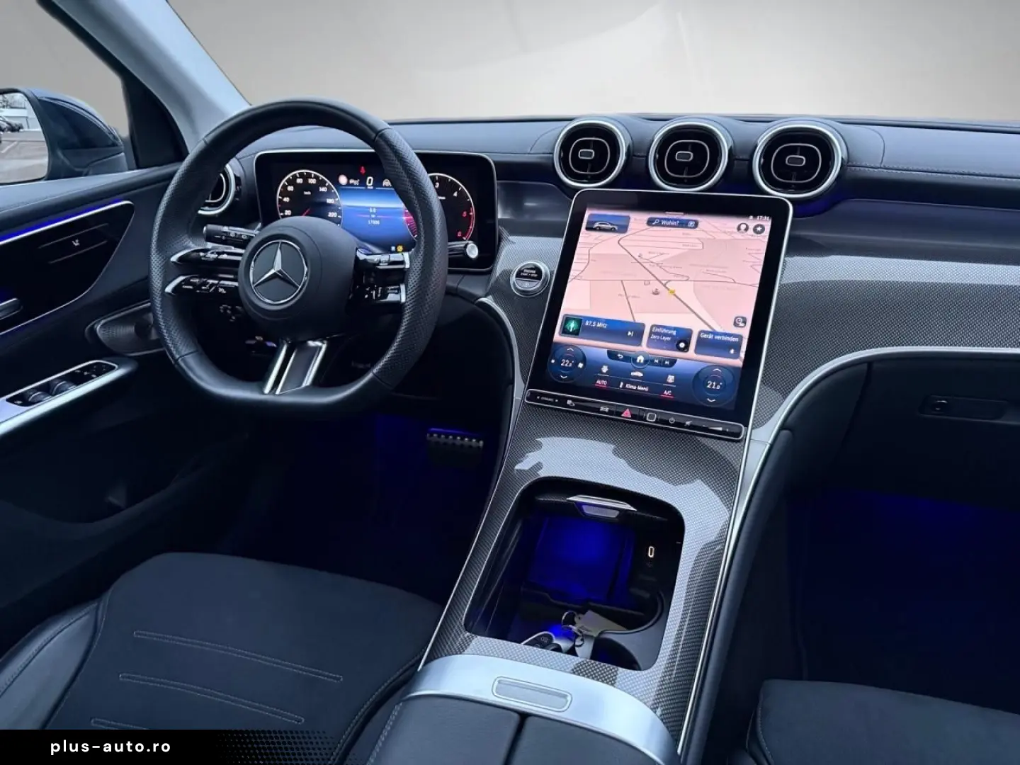 MERCEDES-BENZ GLC 300 d 4M AMG Pano Digital Light Burmester