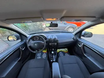 Dacia Duster Benzina 1.6 2011 Manuala