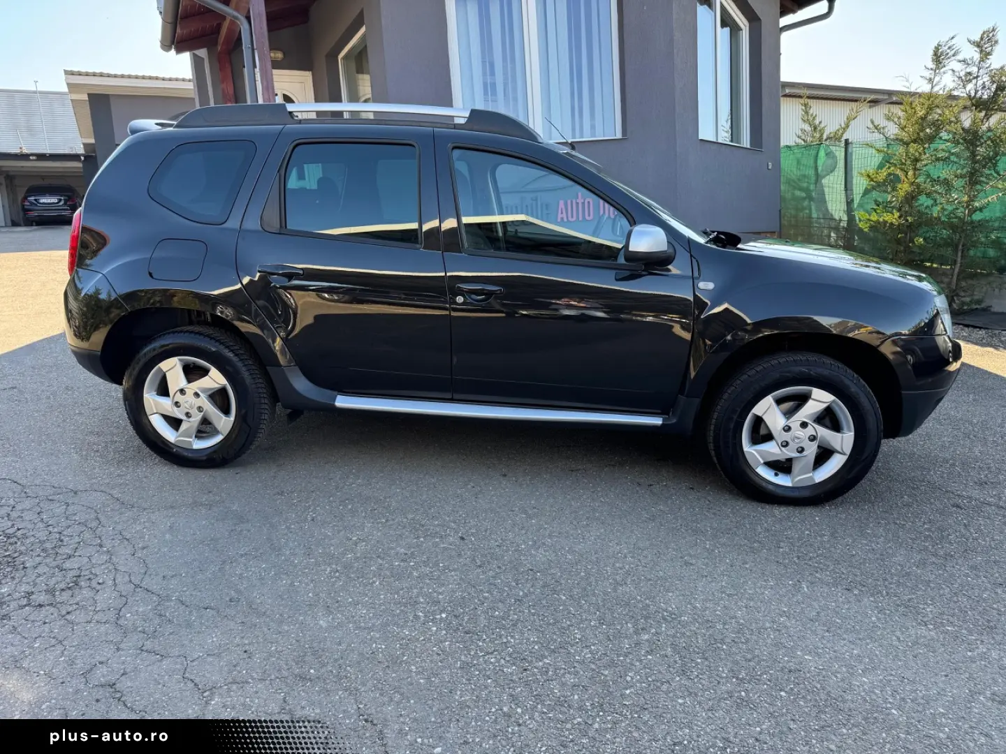 Dacia Duster Benzina 1.6 2011 Manuala