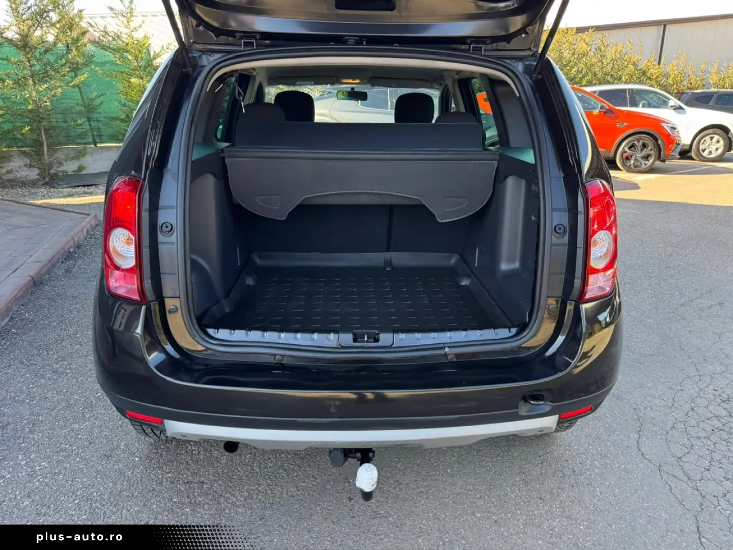 Dacia Duster Benzina 1.6 2011 Manuala