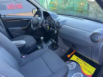 Dacia Duster Benzina 1.6 2011 Manuala