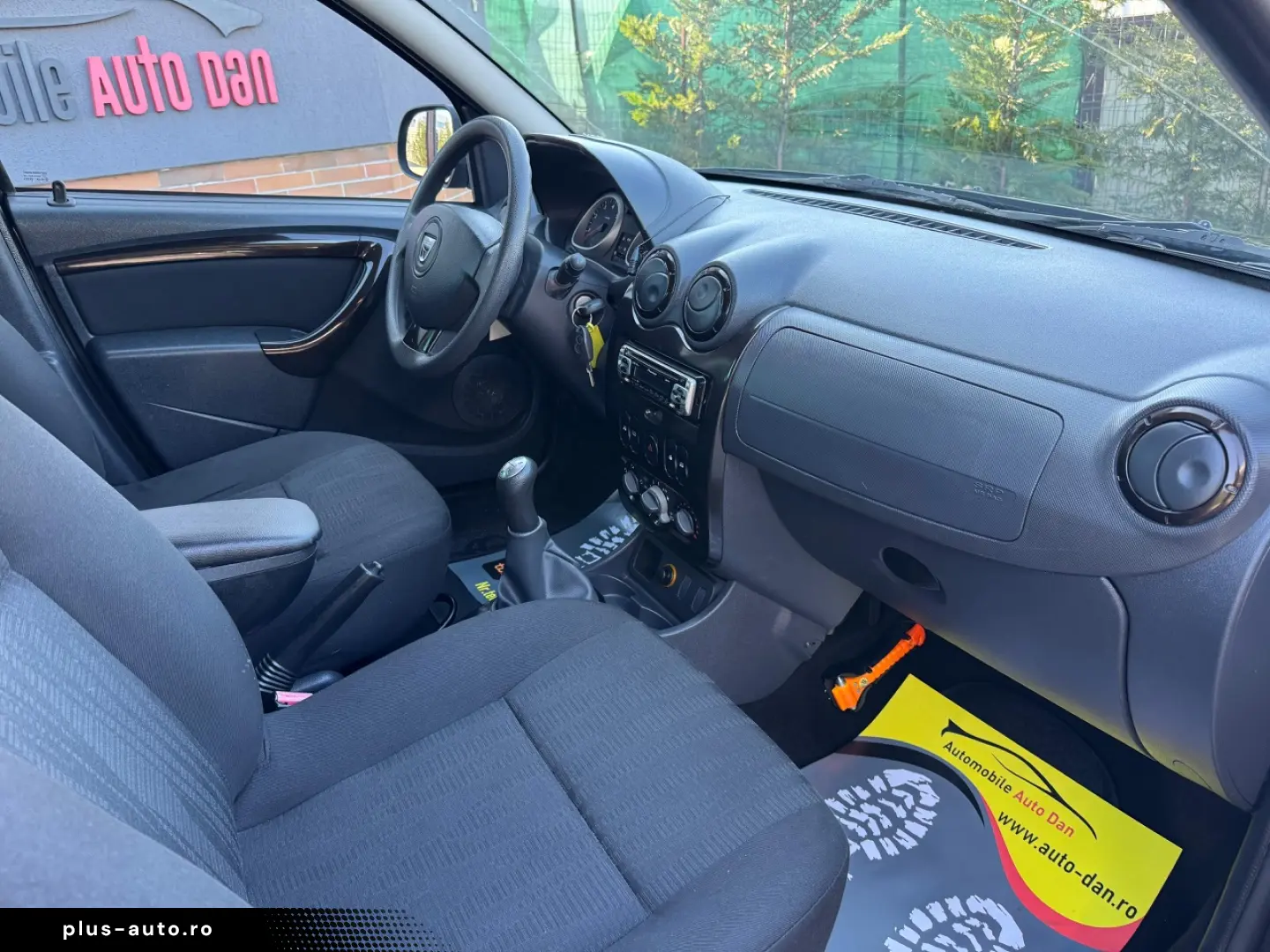 Dacia Duster Benzina 1.6 2011 Manuala