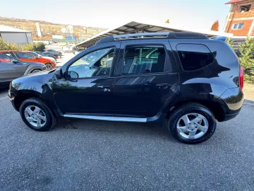 Dacia Duster Benzina 1.6 2011 Manuala