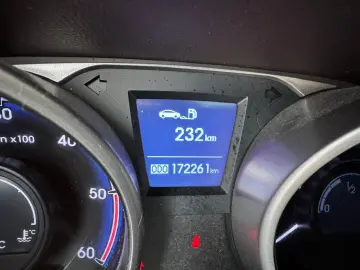 Hyundai iX35 Diesel 2.0 2012 Manuala