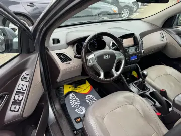 Hyundai iX35 Diesel 2.0 2012 Manuala