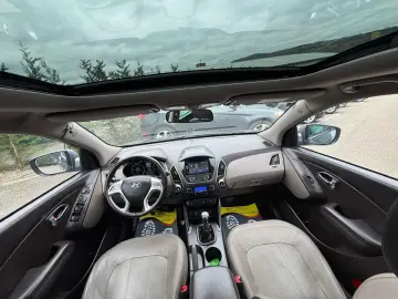 Hyundai iX35 Diesel 2.0 2012 Manuala