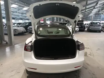 TESLA Model 3 RWD LED Navi Kamera Leder Sitzheiz