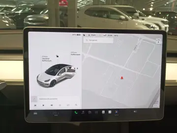 TESLA Model 3 RWD LED Navi Kamera Leder Sitzheiz