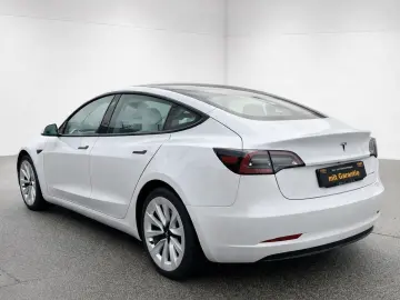 TESLA Model 3 Long Range Dual AWD Weiß Weiß
