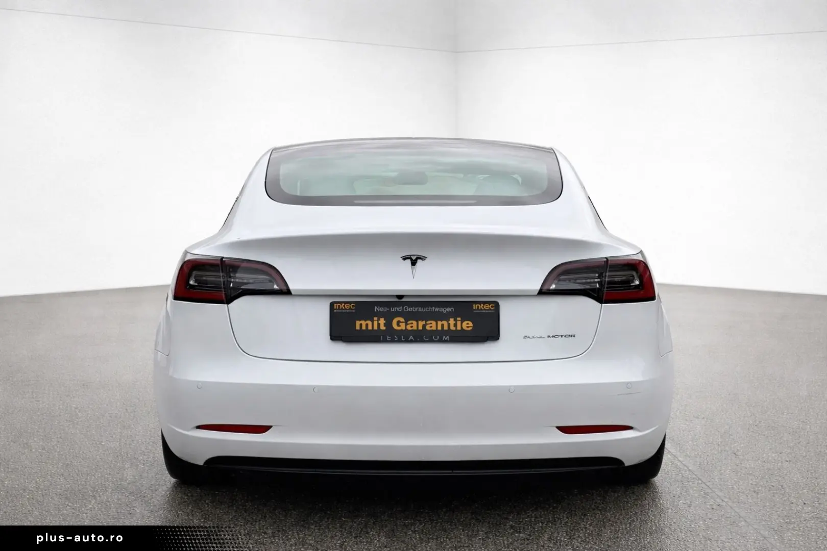 TESLA Model 3 Long Range Dual AWD Weiß Weiß