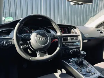 Audi A5   Fab.- 01-2014   1.8 TFSI 170 Cp   Euro 5