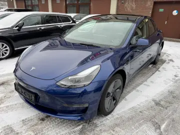 TESLA Model 3 Long Range Dual AWD
