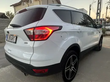 Ford Kuga AWD PowerShift Trend !!Primul Propietar!!