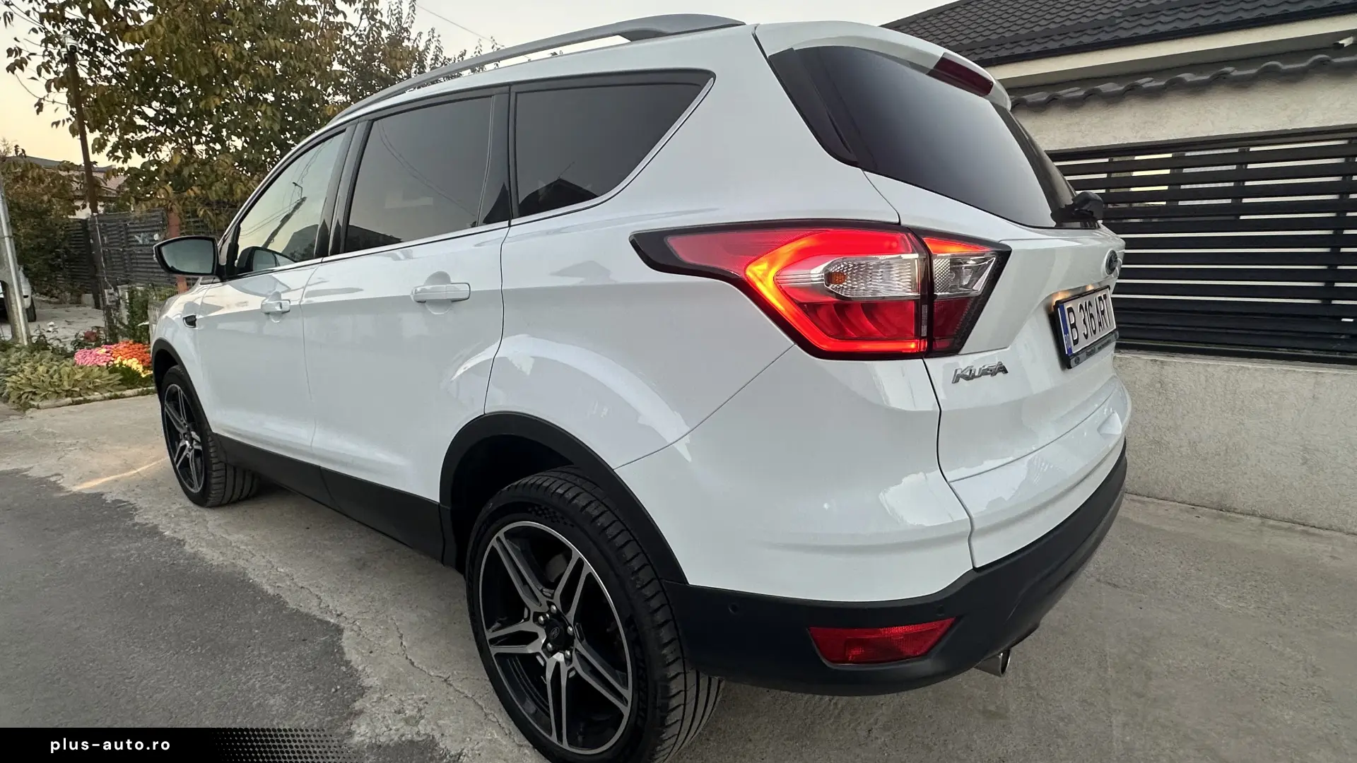 Ford Kuga AWD PowerShift Trend !!Primul Propietar!!