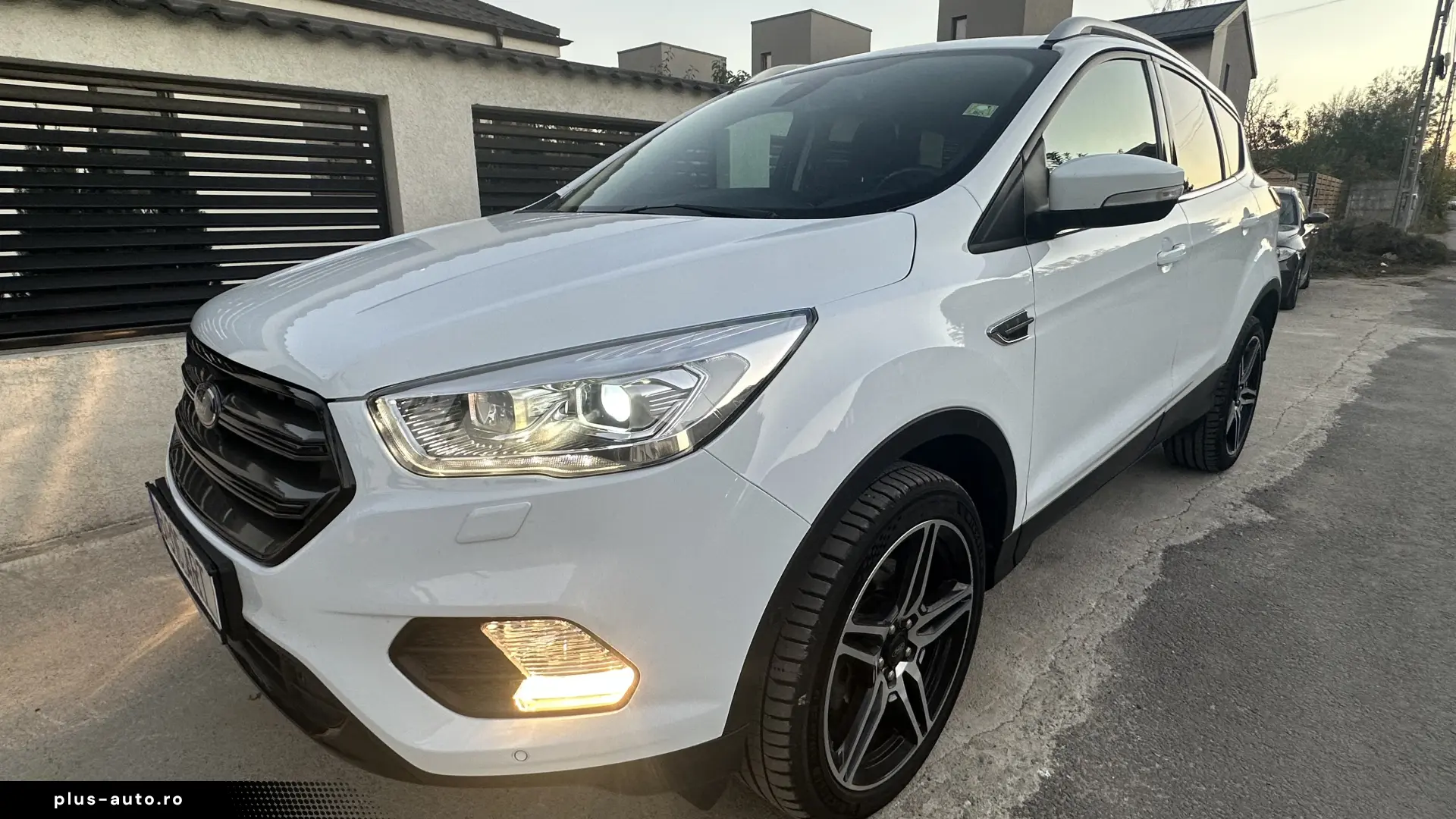 Ford Kuga AWD PowerShift Trend !!Primul Propietar!!