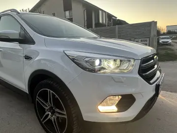 Ford Kuga AWD PowerShift Trend !!Primul Propietar!!