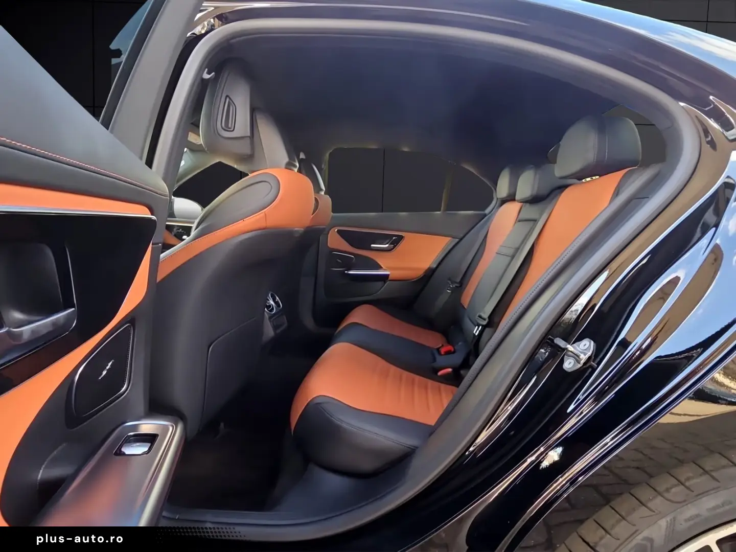 Mercedes-Benz C 220 d AMG 9G-T LEDER 360