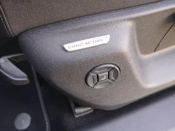 Volkswagen Tayron 2.0 TDI 4MOTION R-Line-Black