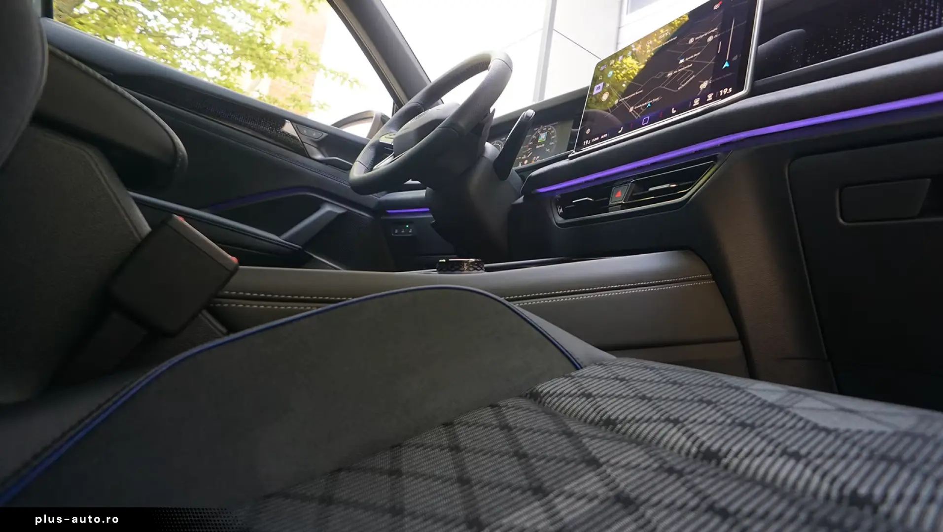 Volkswagen Tayron 2.0 TDI 4MOTION R-Line-Black