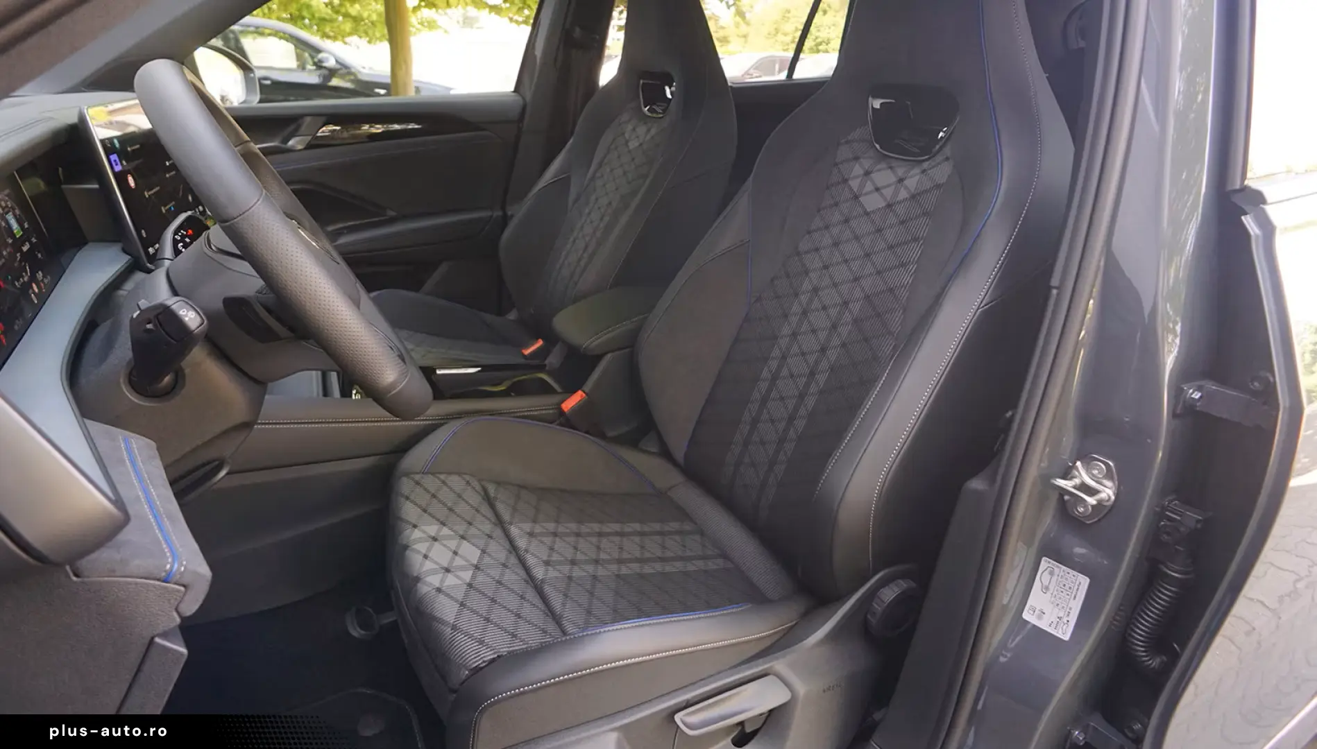 Volkswagen Tayron 2.0 TDI 4MOTION R-Line-Black