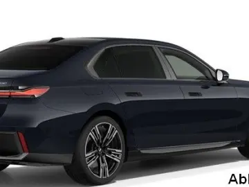 BMW 750e xDrive M Sportpaket Innovationsp. Durchlade