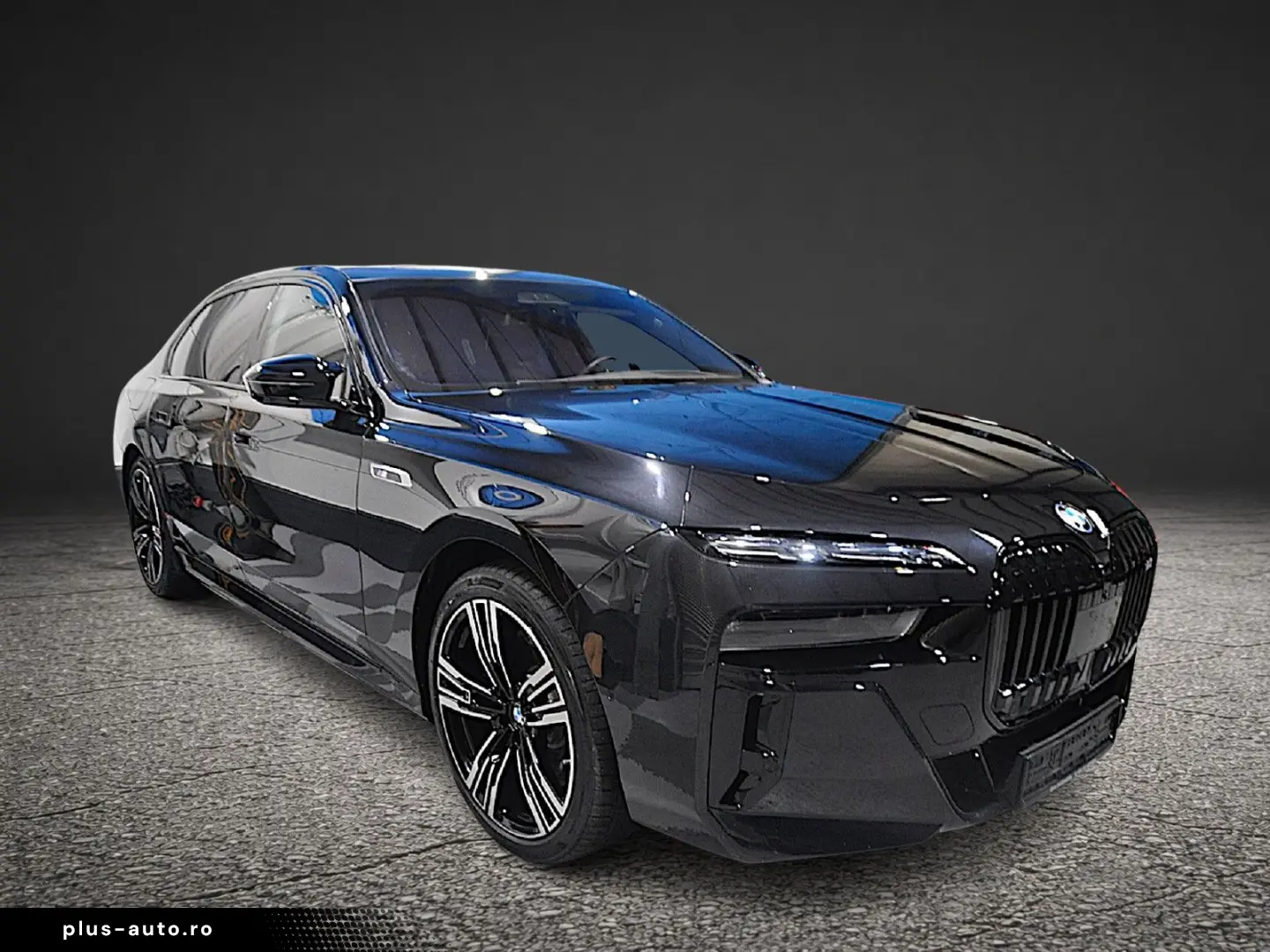 BMW 760 M760e xDrive B&W SKY LOUNGE