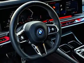 BMW 760 M760e xDrive B&W SKY LOUNGE