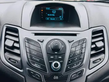 FORD FIESTA 2013 1.0i E5 Garantie 12 Luni Rate Avans 0 Doar