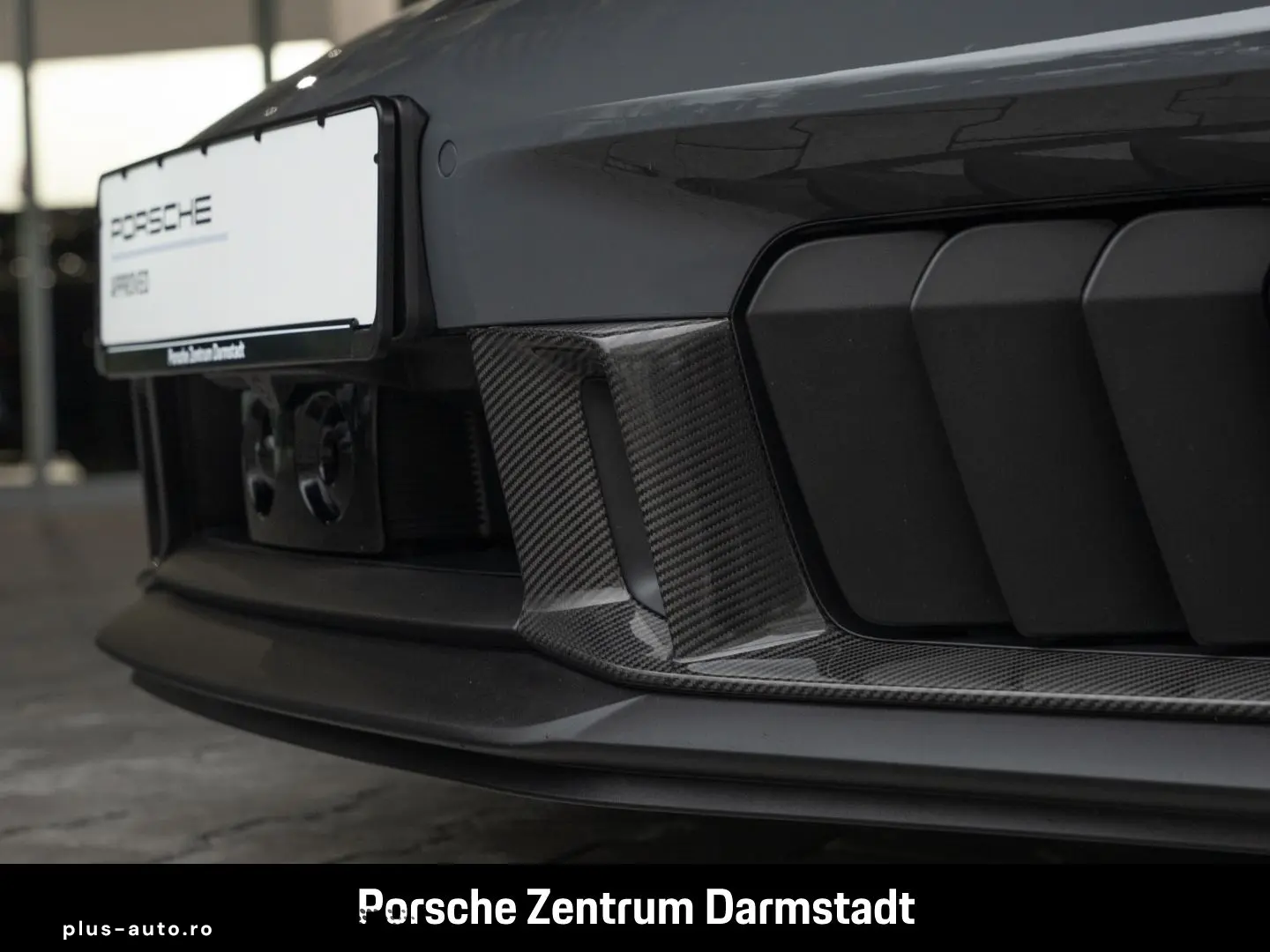 PORSCHE 992 911 Carrera 4 GTS Lift