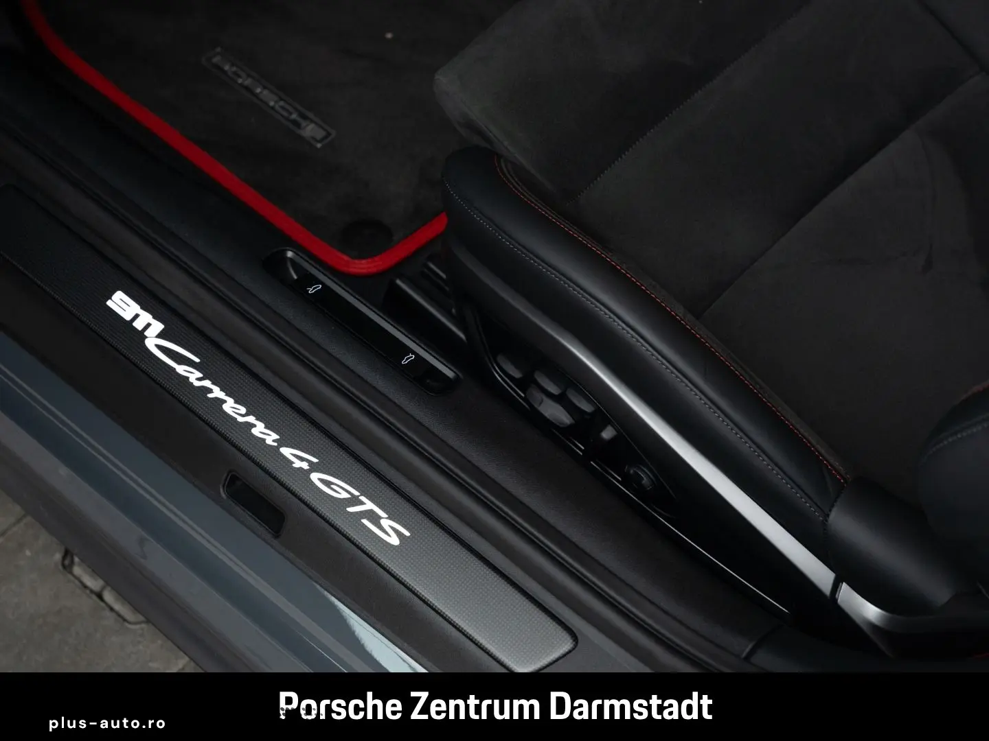 PORSCHE 992 911 Carrera 4 GTS Lift