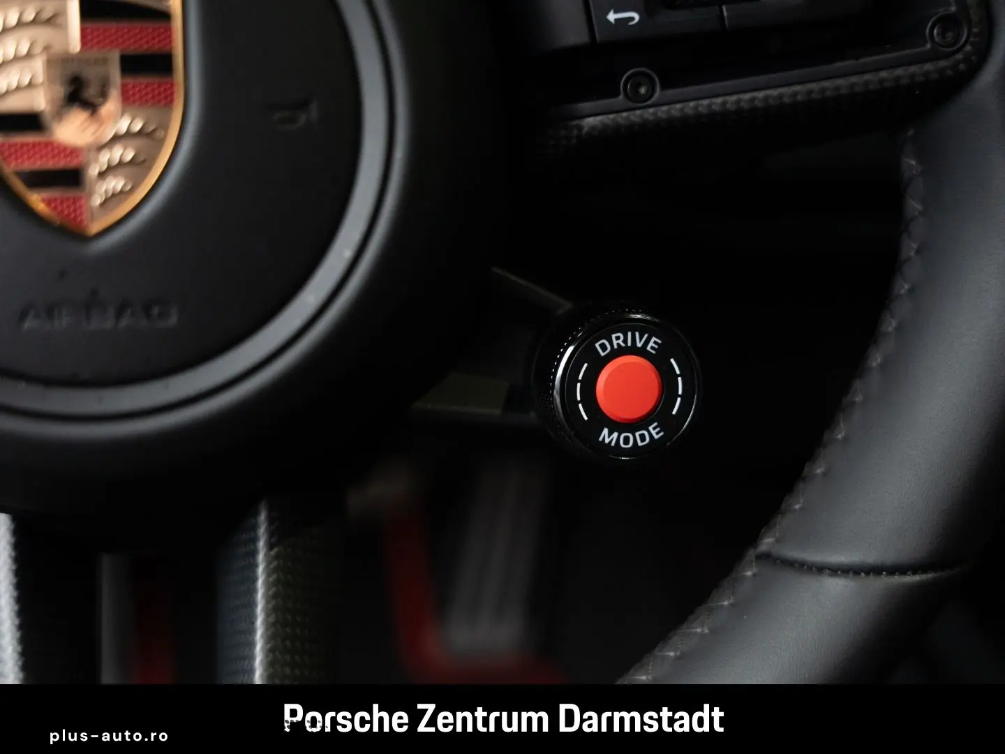 PORSCHE 992 911 Carrera 4 GTS Lift